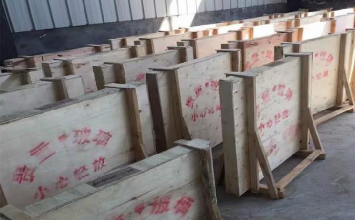 鉛玻璃價(jià)格多少錢一平